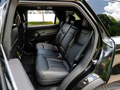 New 2026 Land Rover Range Rover Sport SE AWD/4WD image 52