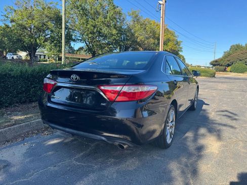 Used 2016 Toyota Camry SE FWD image 17