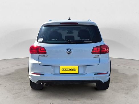 Used 2017 Volkswagen Tiguan Sport AWD/4WD image 4