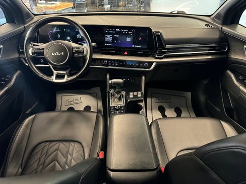 Used 2025 Kia Sportage X-Line w/ Premium Package AWD/4WD image 9