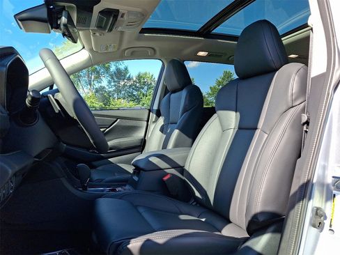 New 2025 Subaru Ascent Bronze Edition w/ Popular Package #2 image 7