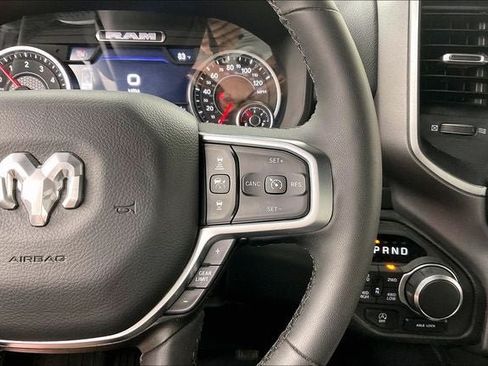 Used 2025 RAM 1500 Big Horn AWD/4WD image 23