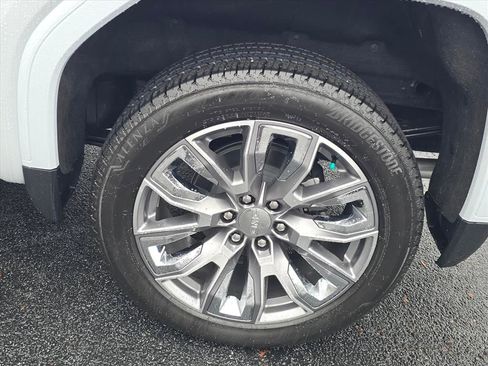 New 2026 GMC Sierra 1500 Denali w/ Denali Reserve Package image 7