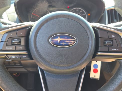 Used 2018 Subaru Crosstrek 2.0i image 29