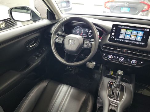 Certified 2024 Honda HR-V EX-L image 14