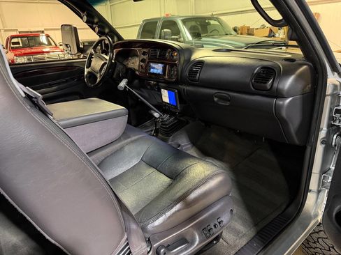 Used 2002 Dodge Ram 2500 Truck 4x4 Quad Cab image 10