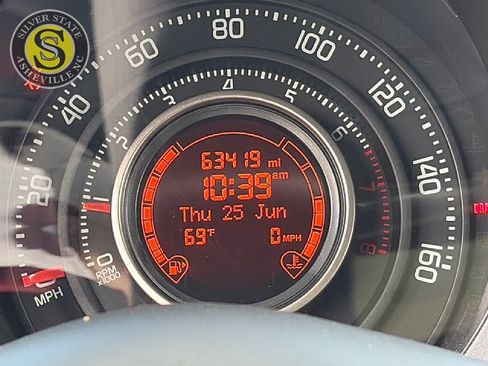 Used 2013 FIAT 500 Abarth w/ Beats Audio Pkg FWD image 25