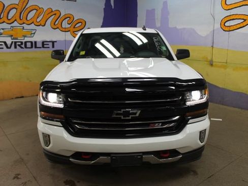 Used 2017 Chevrolet Silverado 1500 LT w/ Redline Edition AWD/4WD image 3