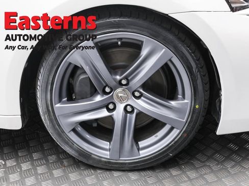 Used 2018 Lexus IS 300 AWD w/ Comfort Package image 33