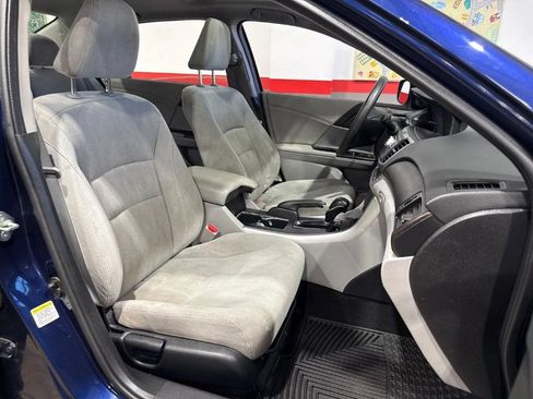 Used 2014 Honda Accord EX image 15