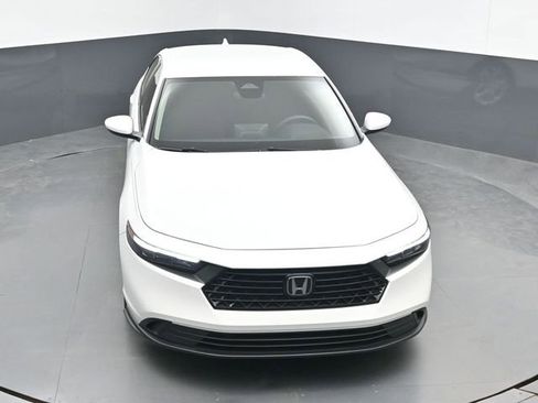 Used 2025 Honda Accord LX image 14