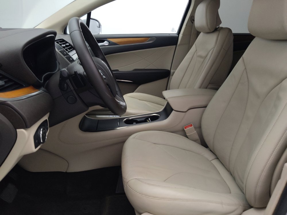 Used 2017 Lincoln MKC Select FWD image 17