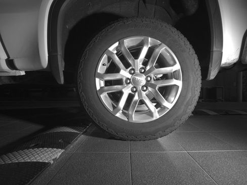 Used 2022 GMC Sierra 1500 SLT AWD/4WD image 8