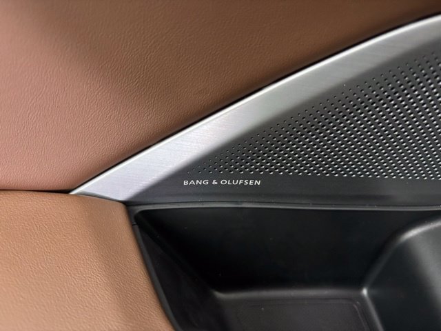 Used 2026 Acura MDX w/ Technology Package FWD image 11