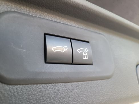 Certified 2025 Toyota Grand Highlander FWD image 12