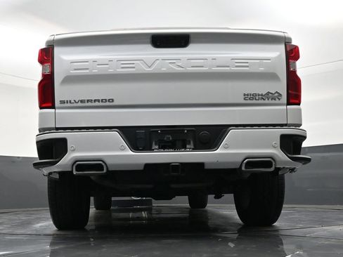 Used 2023 Chevrolet Silverado 1500 High Country w/ Technology Package RWD image 23