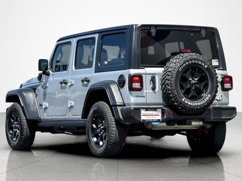 Used 2023 Jeep Wrangler Unlimited AWD/4WD image 3