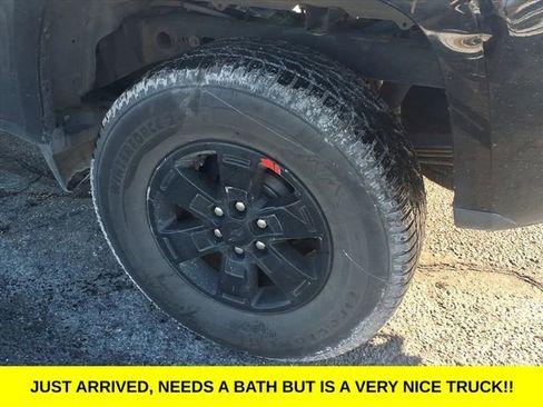 Used 2015 Chevrolet Colorado W/T image 9