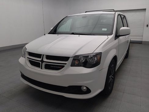 Used 2018 Dodge Grand Caravan GT FWD image 15
