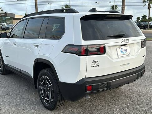 New 2026 Jeep Cherokee Laredo AWD/4WD image 4