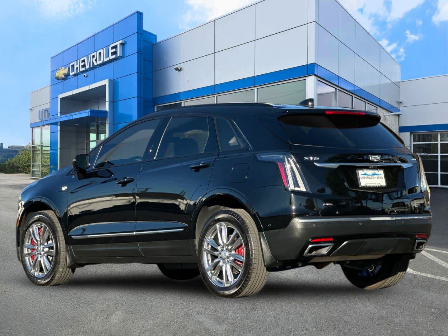 Used 2025 Cadillac XT5 Sportv w/ Technology Package AWD/4WD image 6