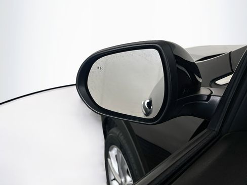Used 2025 Buick Encore GX Preferred FWD image 16