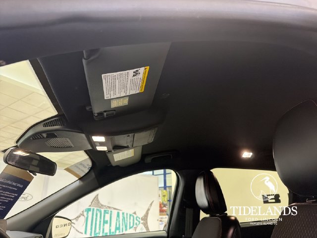 Certified 2025 Ford Escape ST-Line FWD image 27