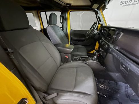 Used 2018 Jeep Wrangler Unlimited Sport S AWD/4WD image 26