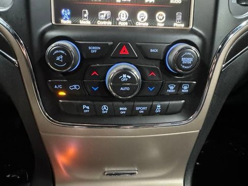 Used 2017 Jeep Grand Cherokee Limited AWD/4WD image 21