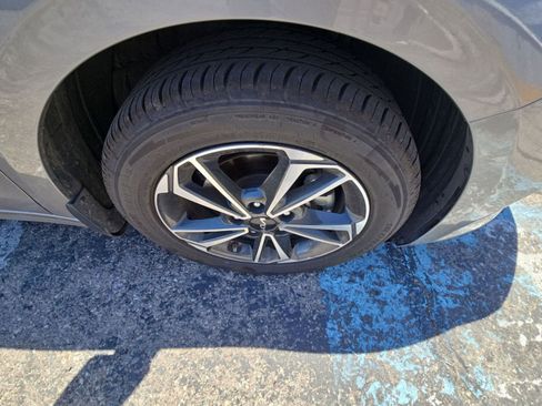 Used 2023 Kia Forte LXS FWD image 10