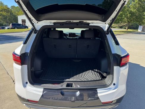 Used 2024 Chevrolet Blazer Premier w/ Driver Confidence II Package image 13