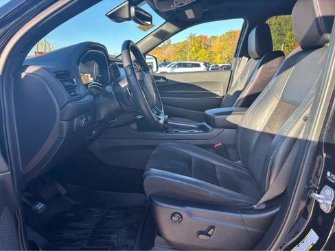 Used 2022 Dodge Durango GT image 17