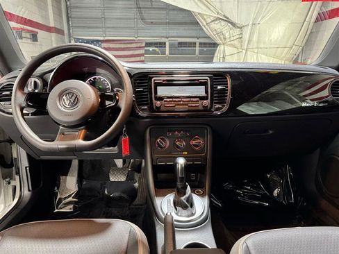 Used 2015 Volkswagen Beetle 1.8T image 14