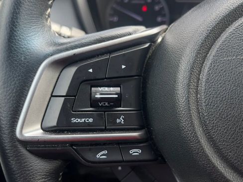 Used 2020 Subaru Outback Limited image 37