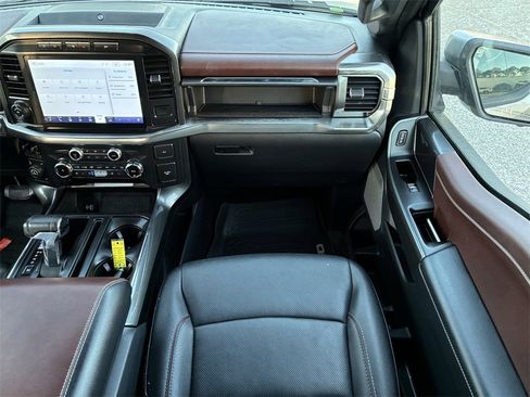 Used 2022 Ford F150 Lariat w/ Equipment Group 502A High image 13