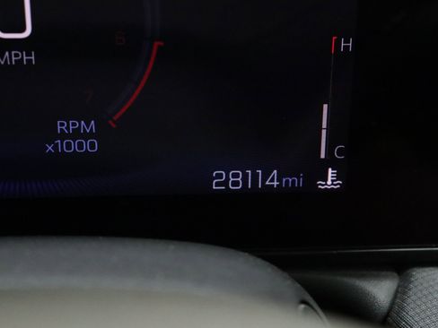 Used 2024 Chevrolet TrailBlazer LT w/ LT Cold Weather Package AWD/4WD image 39