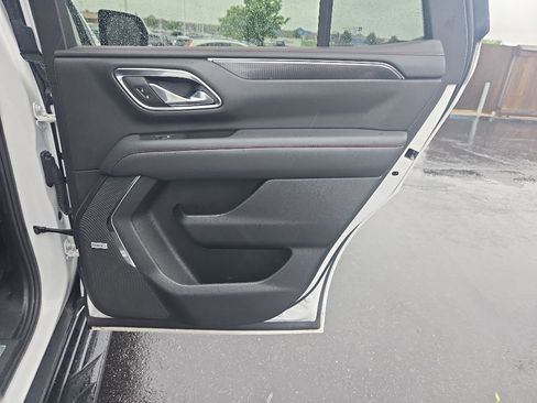 Used 2024 Chevrolet Tahoe RST AWD/4WD image 31