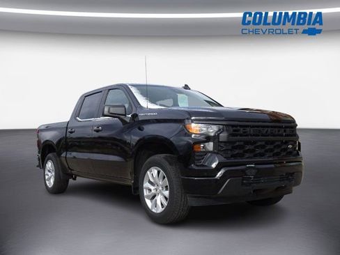 Certified 2022 Chevrolet Silverado 1500 Custom AWD/4WD image 1