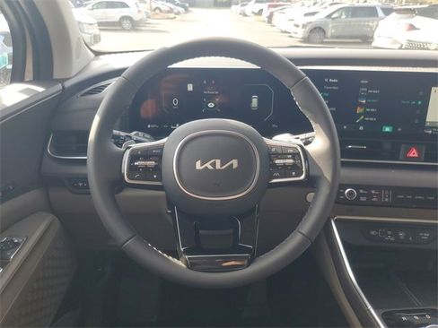 New 2026 Kia Carnival SX image 12