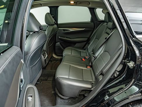 Used 2023 INFINITI QX50 Luxe AWD/4WD image 34