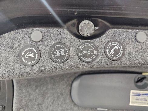 Used 2002 BMW 325i Sedan image 39