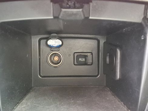 Used 2011 Toyota Camry LE image 24