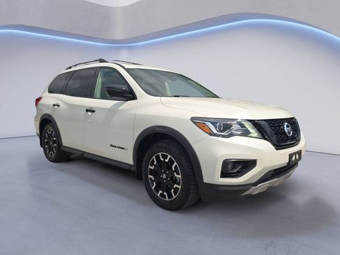 Used 2019 Nissan Pathfinder SL AWD/4WD image 8