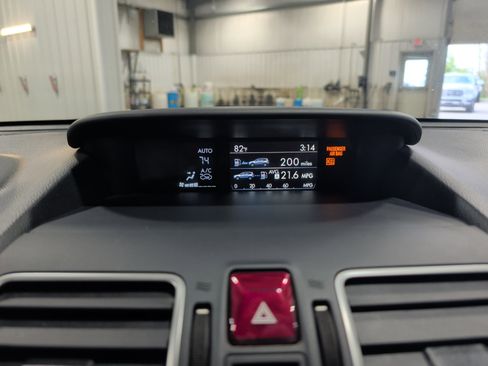 Used 2018 Subaru Forester 2.0XT Premium AWD/4WD image 11