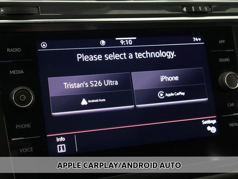 Used 2023 Volkswagen Tiguan SE R-Line FWD image 9