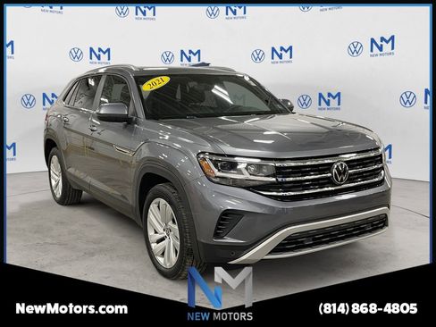 Used 2021 Volkswagen Atlas Cross Sport SE w/ Panoramic Sunroof Package image 7