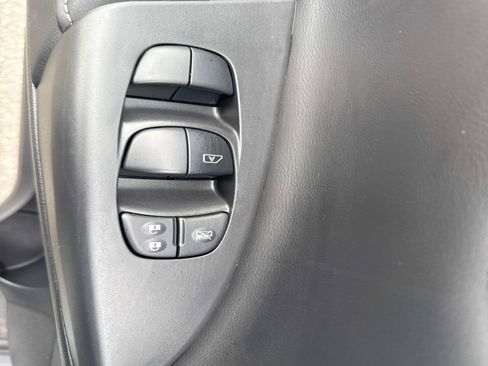 Used 2019 Nissan Sentra SL image 19