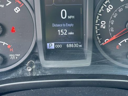 Used 2022 Toyota Tacoma SR AWD/4WD image 21
