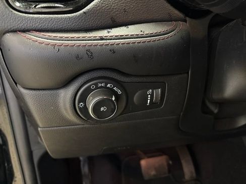 Used 2021 Dodge Durango R/T w/ Tow 'N Go Package AWD/4WD image 18
