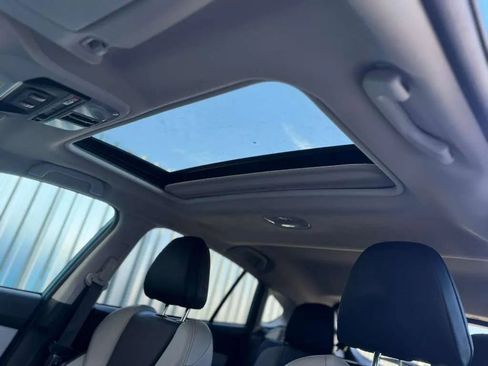 Used 2023 Subaru Crosstrek Hybrid w/ Moonroof Package w/Navigation image 15